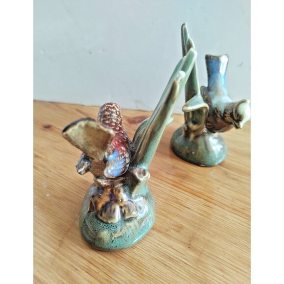Vintage Ceramic set of two Hand Painted Bird Figurines 4" Tall - Picture 6 of 16